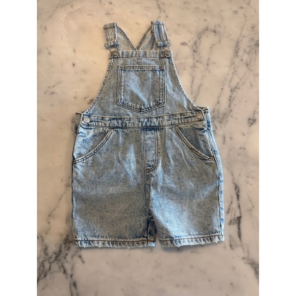 NWT Zara Denim Edition Baby Toddler Overalls Shorts Light Wash 3-4 Years - Picture 1 of 3